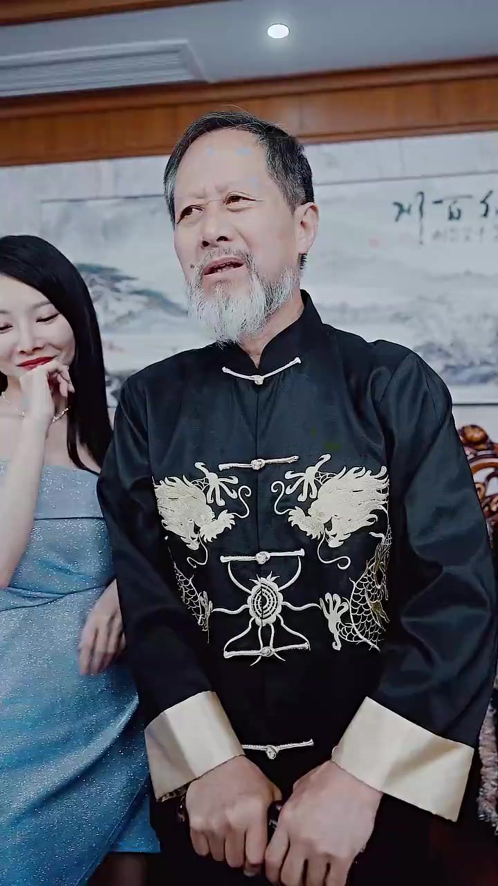 神醫(yī)尊主（神醫(yī)谷神醫(yī)出山）