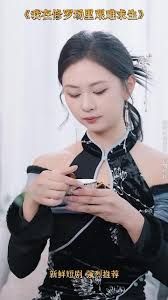我在修羅場(chǎng)里艱難求生