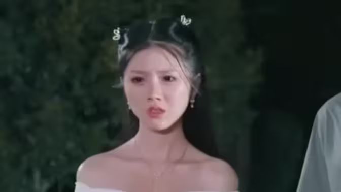 《棄婿逆天：從覺(jué)醒驚世醫(yī)術(shù)救美開(kāi)始》