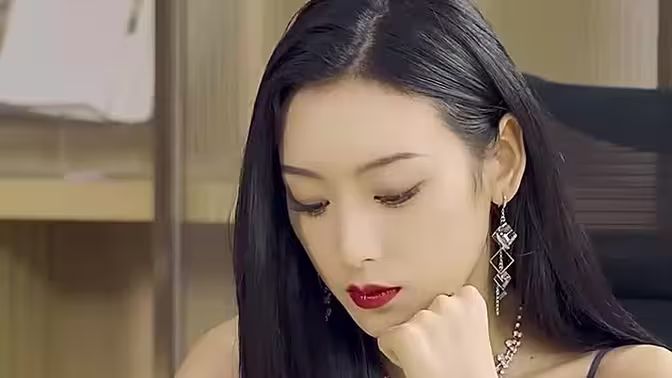 爺不當(dāng)贅婿，前妻破防了