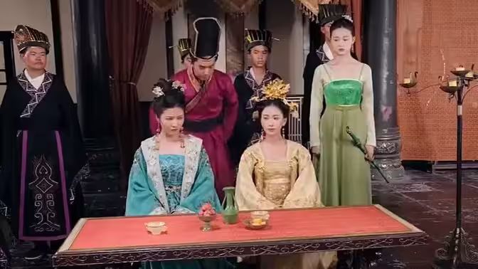 戰(zhàn)龍重生，這一世我要江山和美人（假太監(jiān)開局攻略女帝）